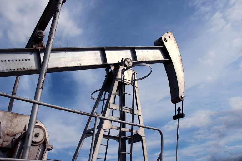 NAICS Code 2111 - Oil and Gas Extraction